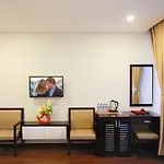 May Hotel
